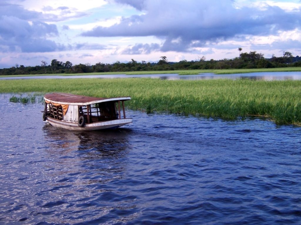 Amazonka, długość rzeki: 6400 km